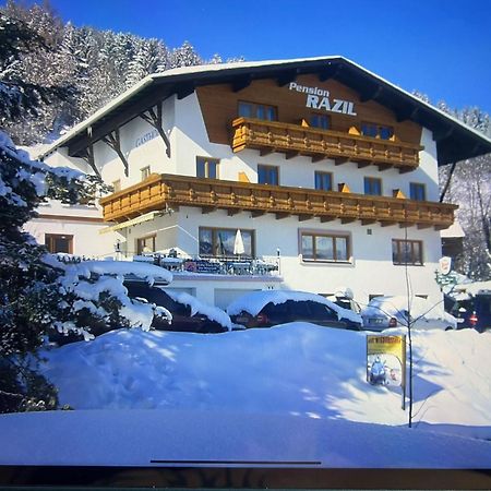 Pension Razil Ladis Exterior photo